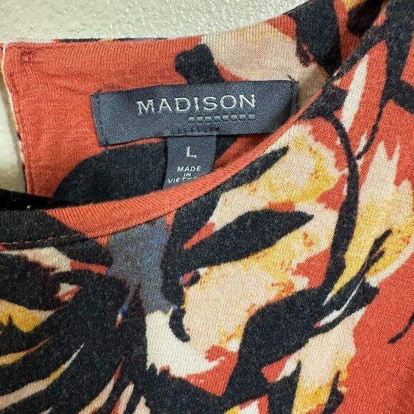 Madison Women's Size L Asymmetric Hem Maxi Dress Sleeveless Floral Design BOHO - Picture 3 of 5